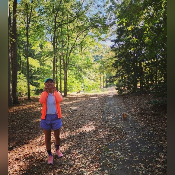 Meet your Posher, Doreen - Picture 1 of 4